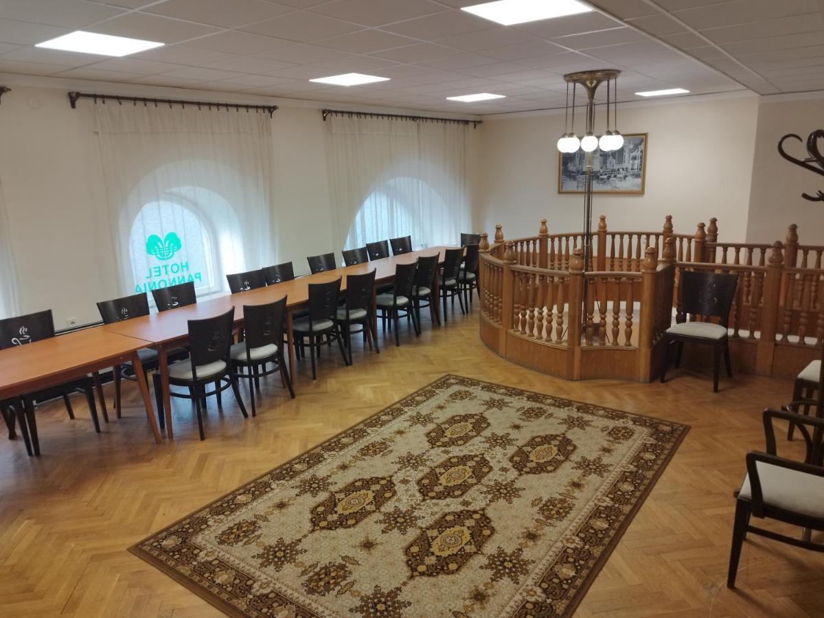 Hotel Pannonia Miskolc Esterno foto